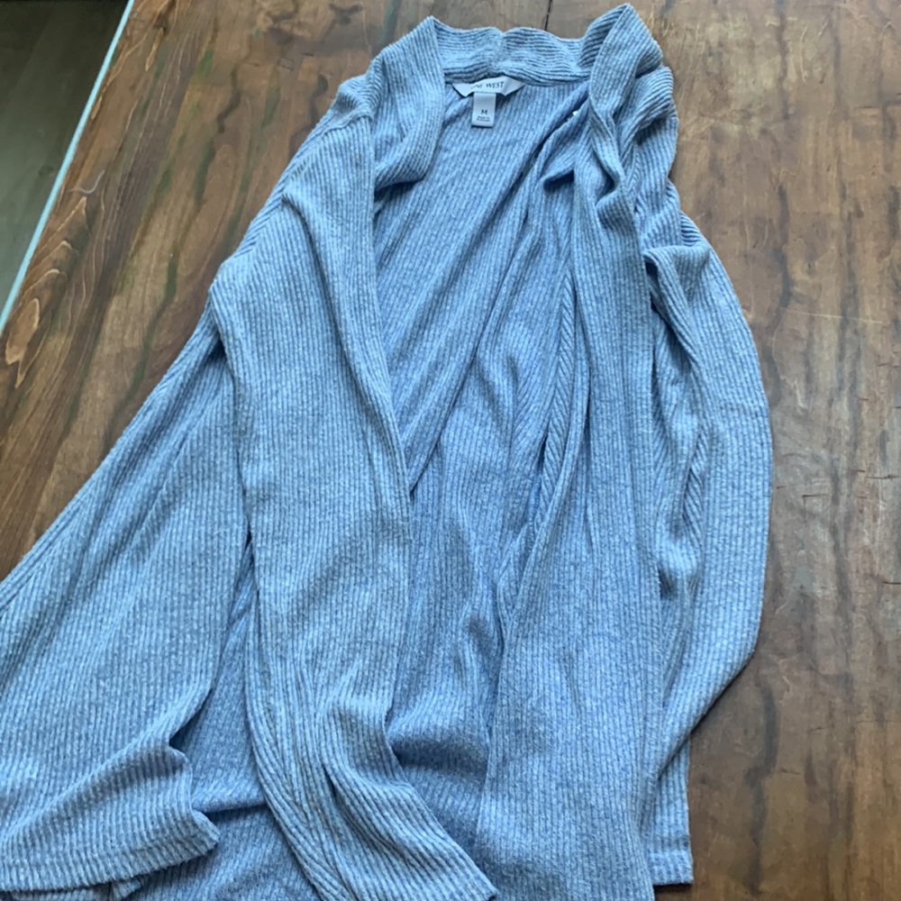 Blue sweater - Picture 3 of 3